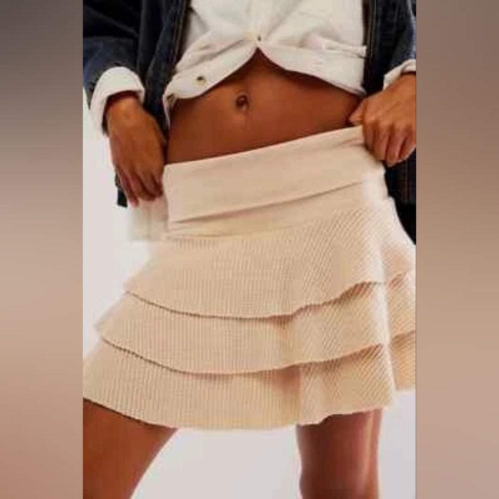 NWOT Free People FP One Alphina Thermal Skirt High-rise Tiered Pull On, Sand, S
